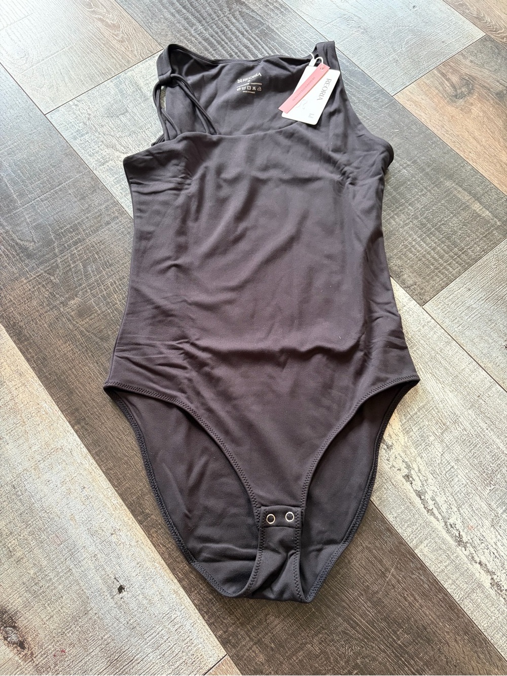 NWT REORIA Black Sleeveless Bodysuit Scoop Neck Stretch Size Small